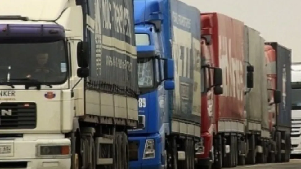 Restricții pentru camioanele de peste 7,5 tone în aceste județe din țară: circulația este interzisă luni, între orele 12:00 și 20:00