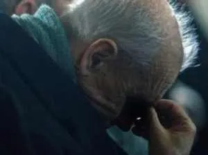 Un mureşean a lăsat fără pensie un bătrân din Şimişna