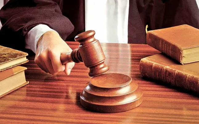 Arestat preventiv pentru tentativă la omor. Şi-a lăsat victima într-o baltă de sânge