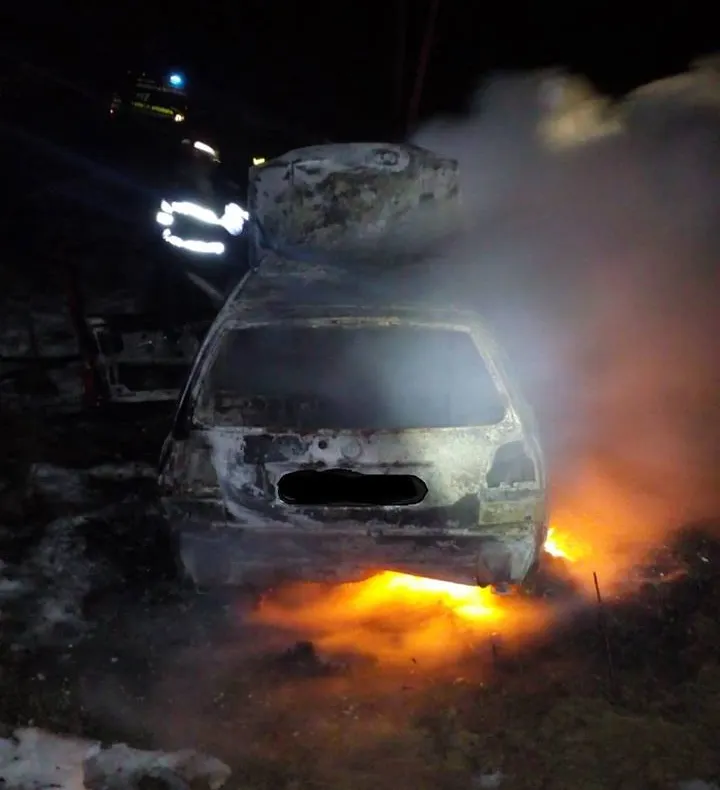 Trei incendii în două ore, în Sălaj. Pompierii, solicitaţi la ''foc continuu''