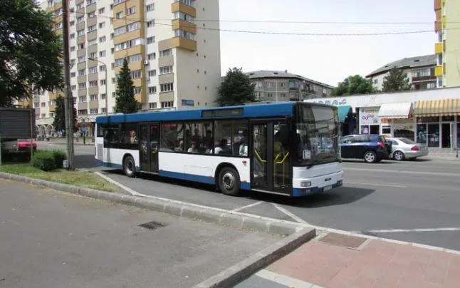 Zalău: Cursă specială pentru elevi și profesori