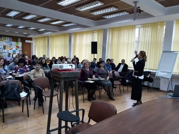 Programul „Fiecare copil merită o poveste” continuă în județul Sălaj. Sute de copii vor primi "Prima Carte"