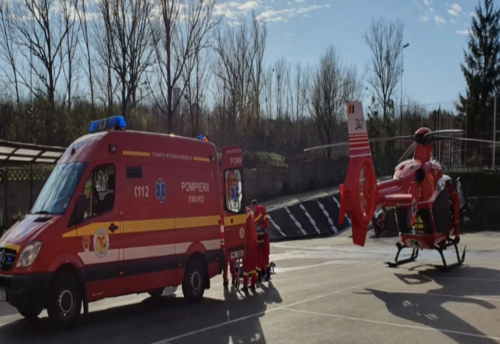 Un bărbat din Zimbor, aflat în stare de inconştienţă, preluat de elicopterul SMURD