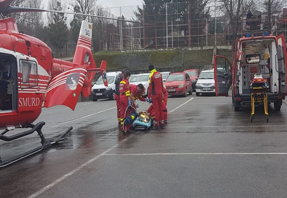 Elicopterul SMURD de la Jibou, probleme tehnice la Cluj