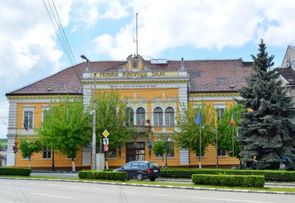 Promovarea municipiului Zalău va fi realizată şi prin plăcuțe turistice cu cod QR