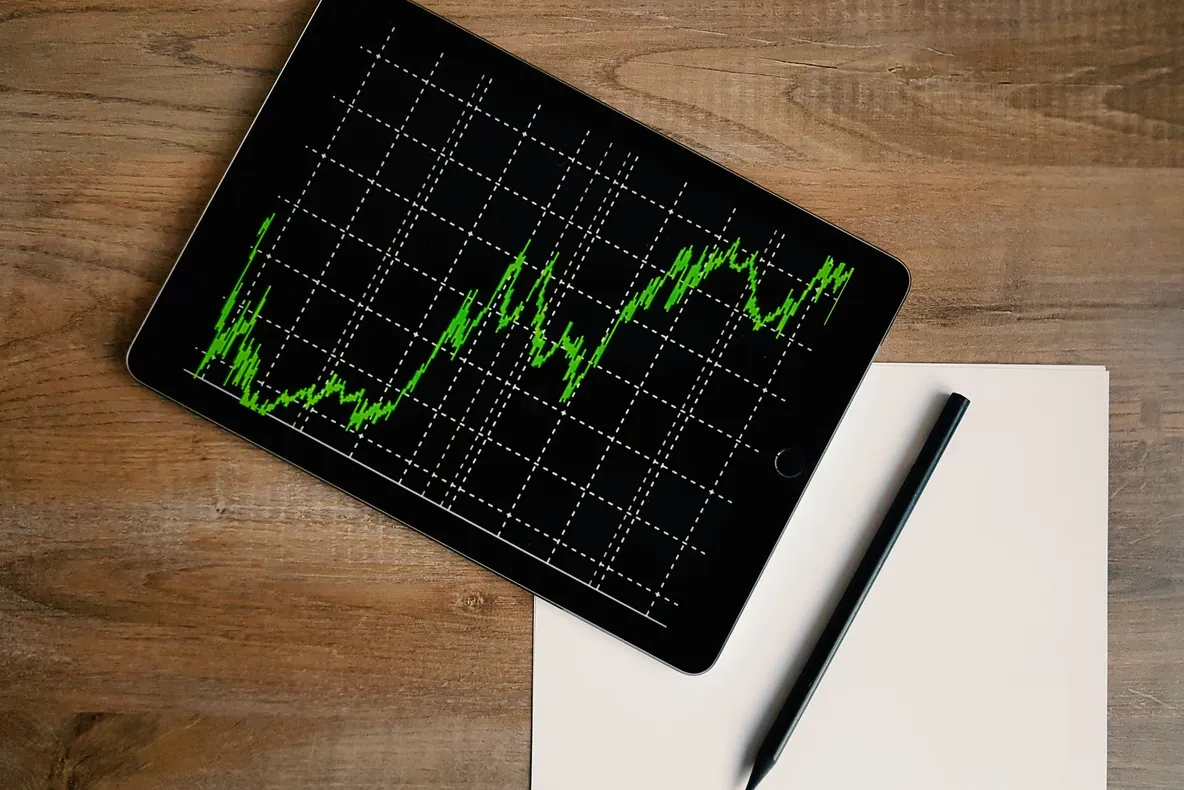 STUDIU TERMENE.RO: 15.84% dintre hotelurile și restaurantele din Sălaj solicită certificatul pentru situații de urgență. 12.61% aplică la programul IMM Invest (P)