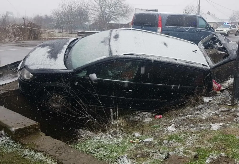 Accident pe DN 1F, în Panic! Două femei au fost rănite