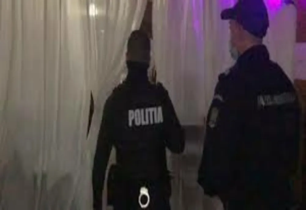 Petrecere oprită de poliţiştii sălăjeni! Organizatorul a fost amendat cu 3000 de lei