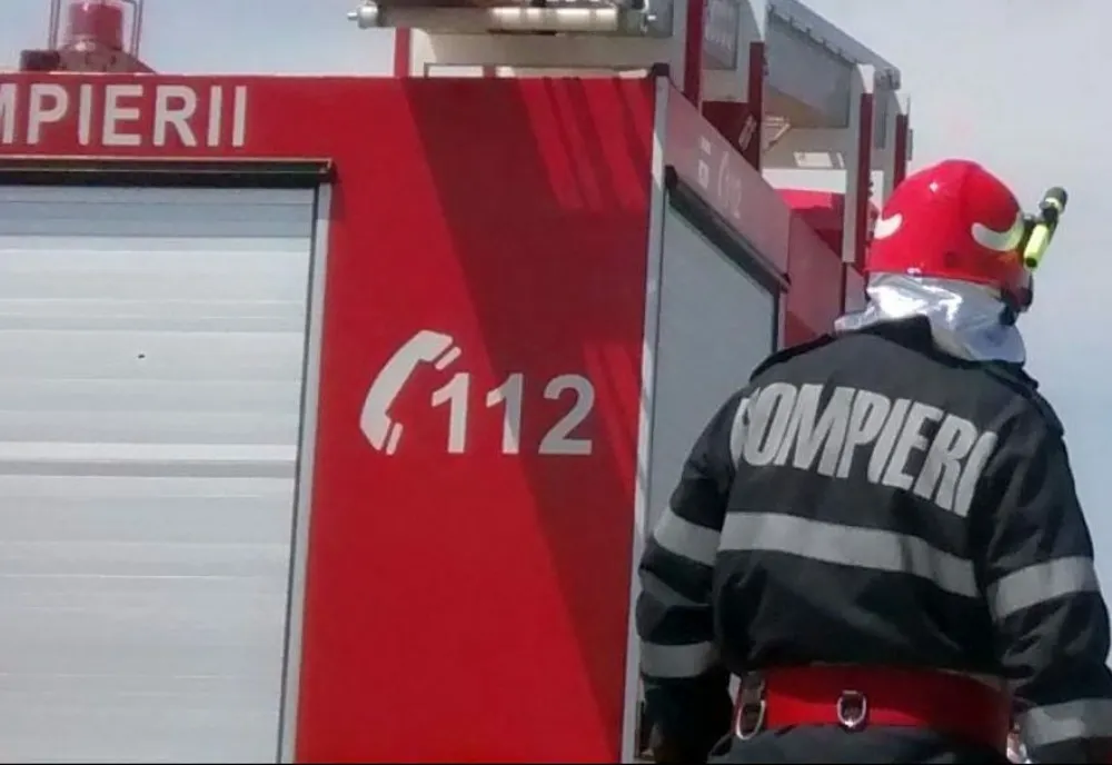 Pompierii sălăjeni au intervenit la peste 50 de situații de urgență, în weekend