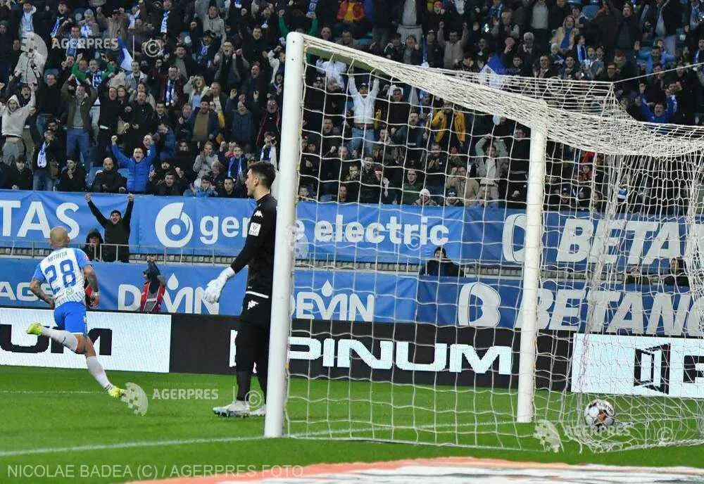 Fotbal: Universitatea Craiova - Rapid 1-1, în Superligă