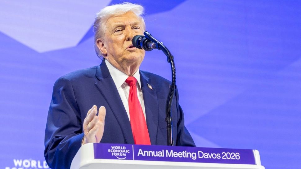 Dosarele despre OZN-uri, pe masa Casei Albe. Trump vrea transparență, specialiștii cer prudență