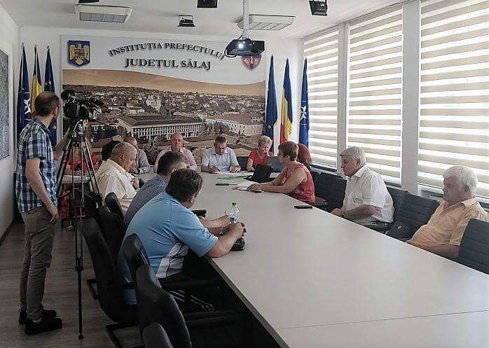 Sălaj: Nemulțumirile angajaților unei multinaționale, pe masa Prefecturii