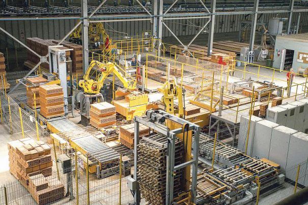 "Fraţii Dedeman", acţionari majoritari ai producătorului de blocuri ceramice din Sălaj