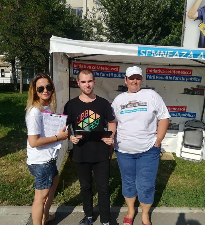 Astăzi, 20 august,  este  ultima zi în care sălăjenii pot semna pentru iniţiativa USR ''Fără penali în funcţii publice!''