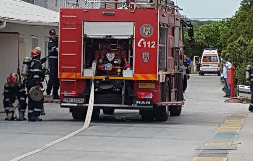 Uscătorul unui bloc din Zalău, incendiat de o persoană necunoscută