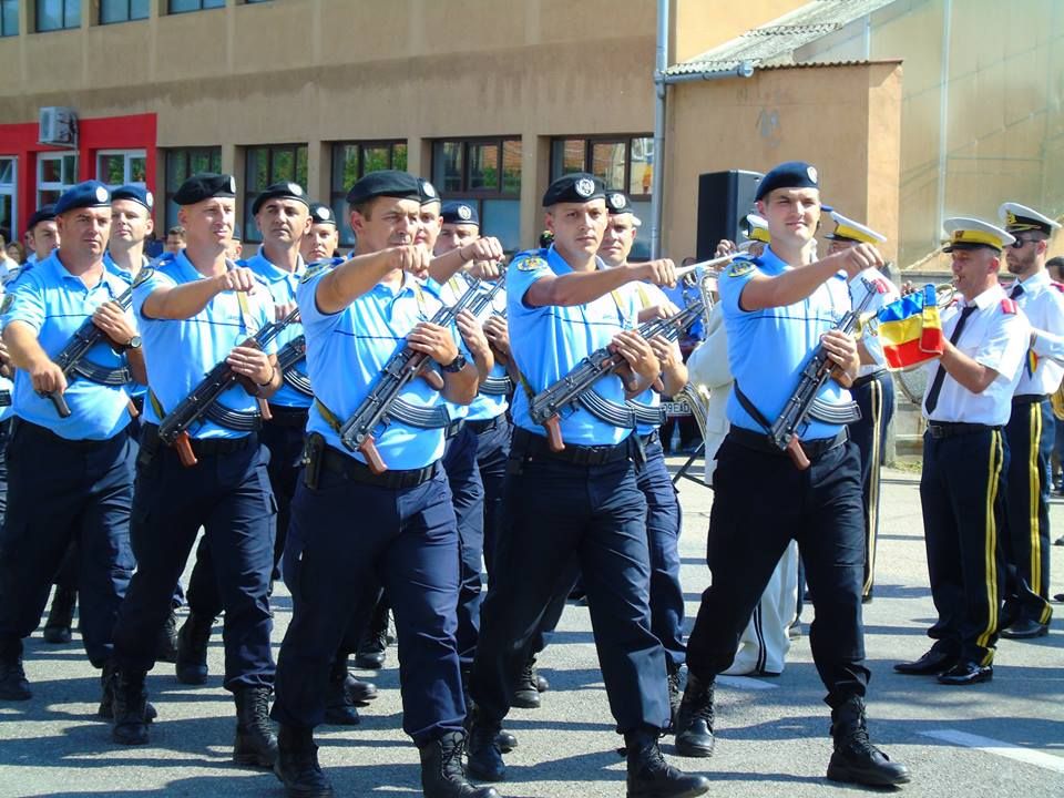 Admitere la şcolile MAI. Jandarmeria Sălaj selectează tineri candidaţi care vor să devină jandarmi