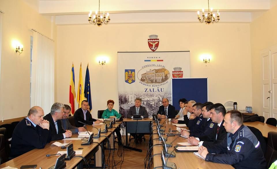 Membrii ATOP, convocaţi la şedinţă. Analize, propuneri, discuţii şi...alte întâlniri