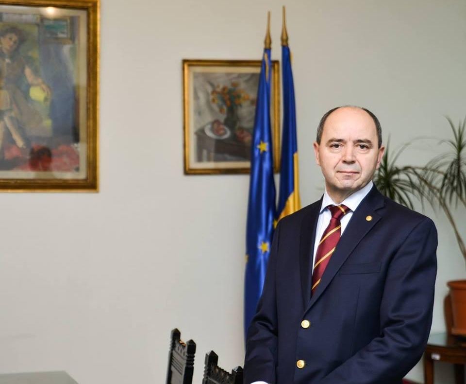 Sub semnul Zilei Culturii Naționale. Prorectorul UBB, Ioan Bolovan, conferențiază la Centrul de Cultură  şi Artă