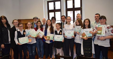 Pentru elevii din clasele V-XII, ''Concurs  judeţean de recitare din poezia românească''