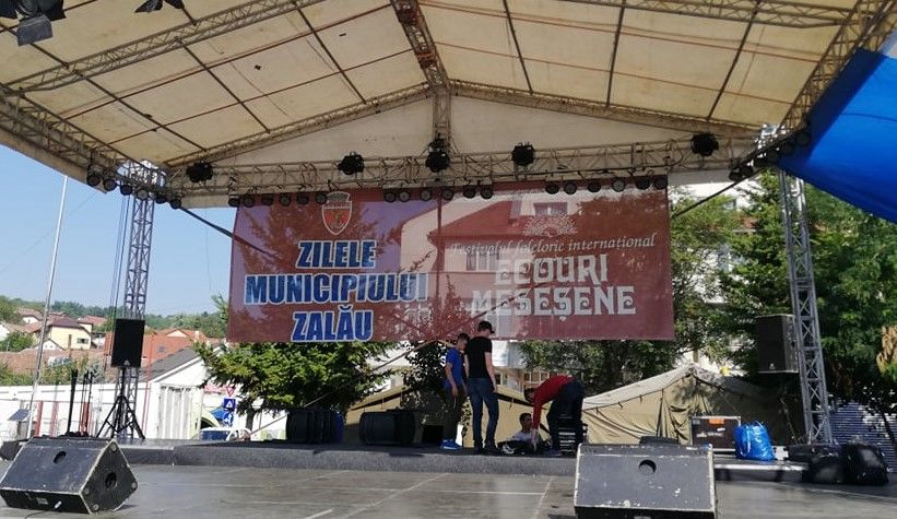 Astăzi la Zalău: ''Ecouri meseșene'' continuă cu ansambluri folclorice și soliști vocali din țară și din străinătate