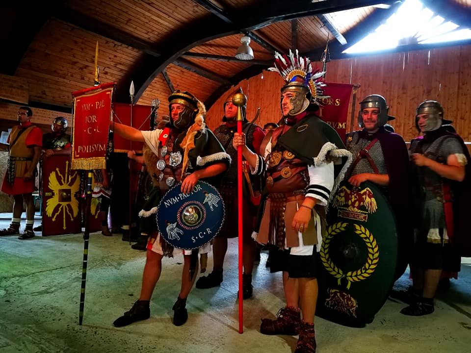 Trupele de reconstituire istorică de la ''Amicii Muzeului'', la Festivalul Roman de la Călugăreni