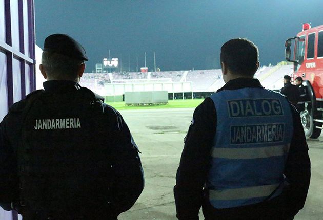 Au pescuit fără permis şi au fost amendaţi de jandarmi