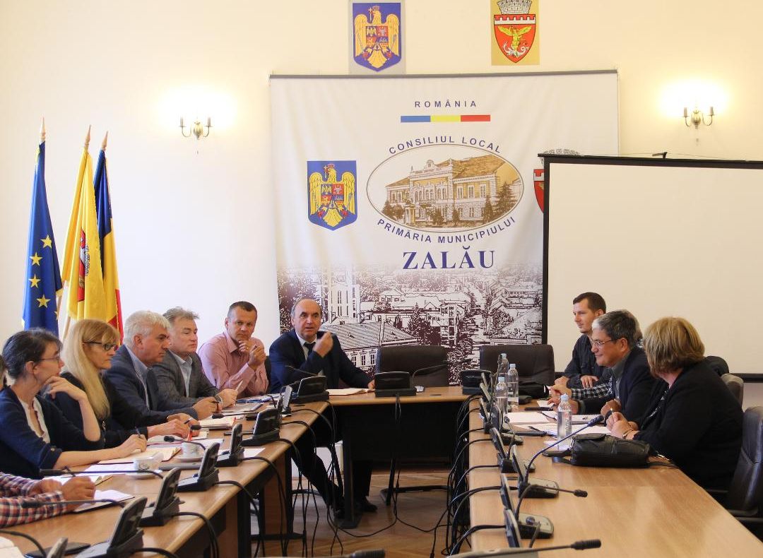 Conducerea oraşului, la întâlnire cu reprezentanţii ADR Nord-Vest. Tema: stadiul proiectelor finanţate cu bani europeni