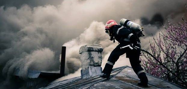 Avertismentul pompierilor: atenție la coșurile de fum și instalațiile de încălzire în sezonul rece!