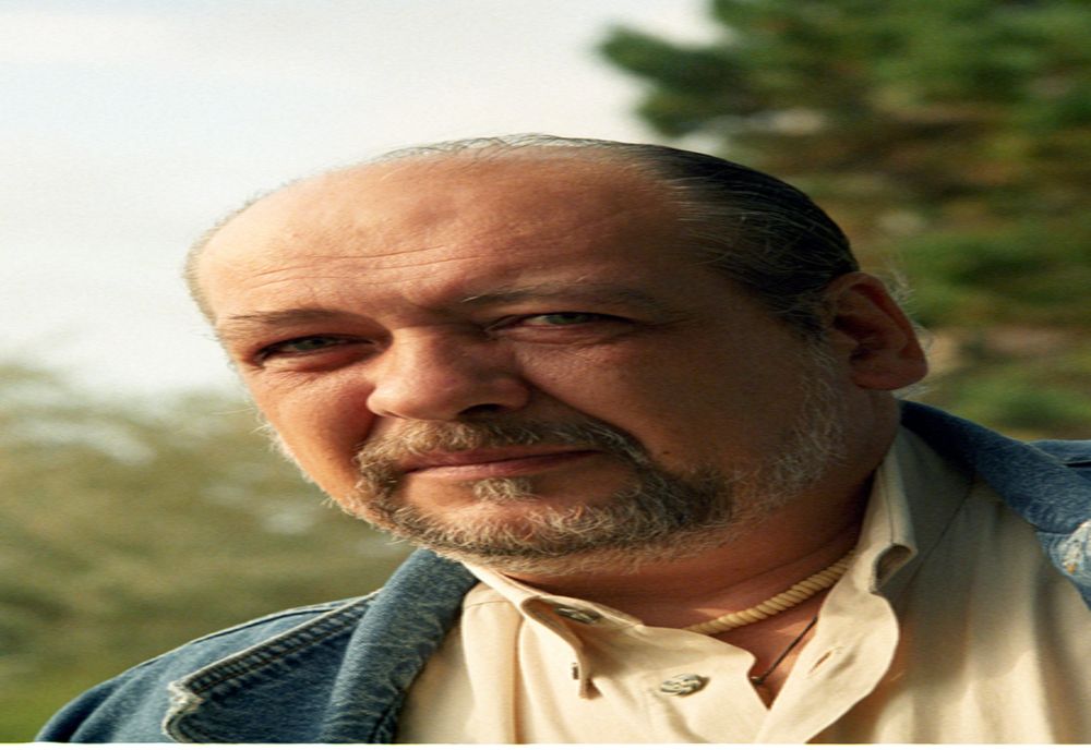 Zălăuanii sunt așteptați la lecturi publice cu scriitorul Ioan Radu Văcărescu