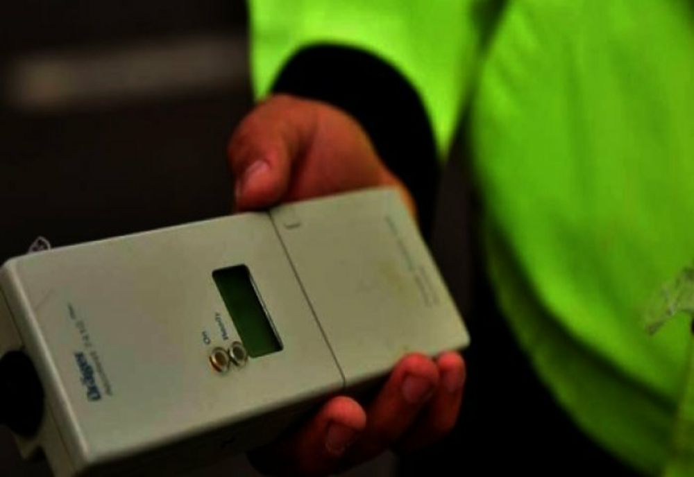 Prins beat criță la volan, în miez de noapte