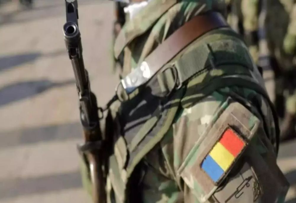 Bolojan pune tunurile și pe militari: Guvernul pregătește creșterea vârstei de pensionare la 65 de ani prin OUG
