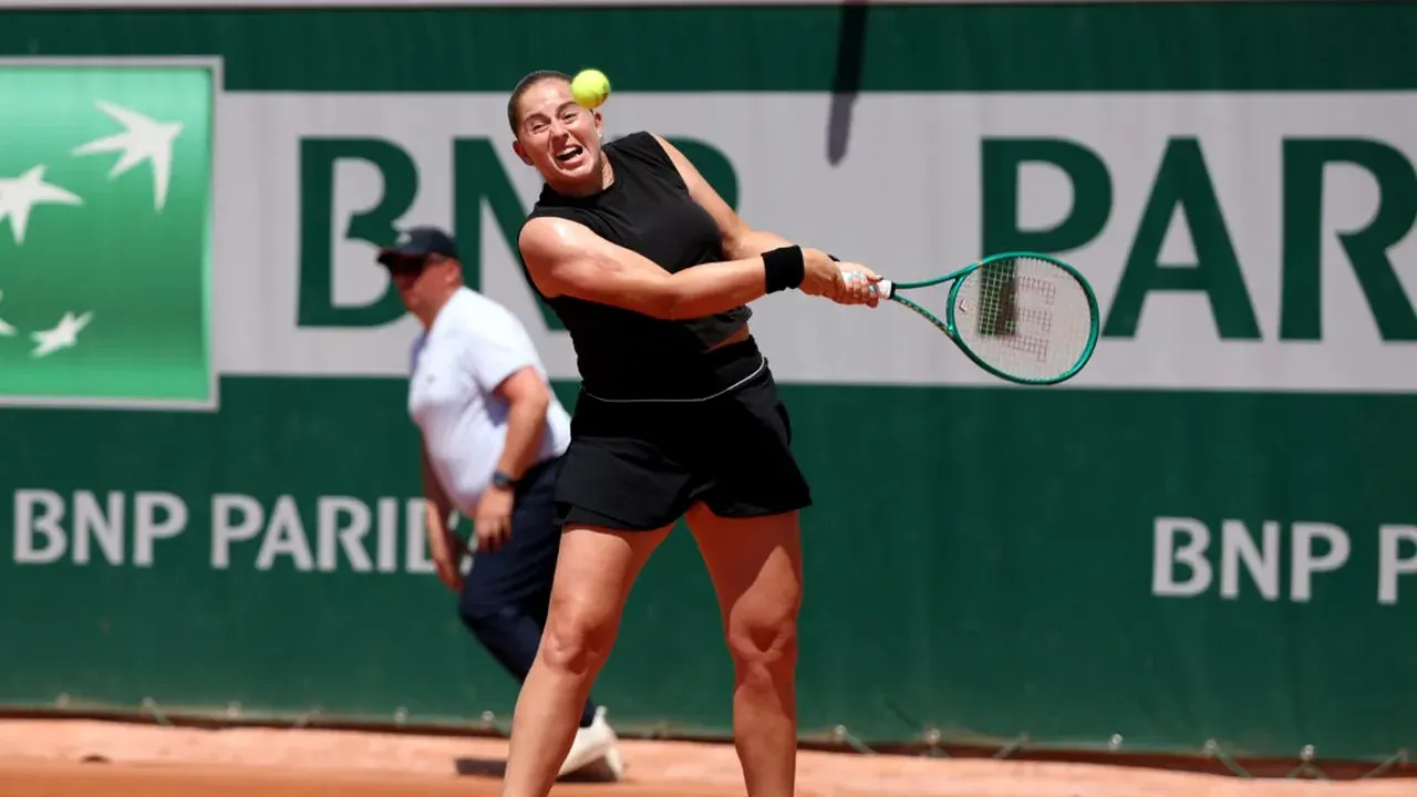 Jelena Ostapenko, ținta unui val de abuzuri online după retragerea de la Toronto, inclusiv amenințări cu moartea