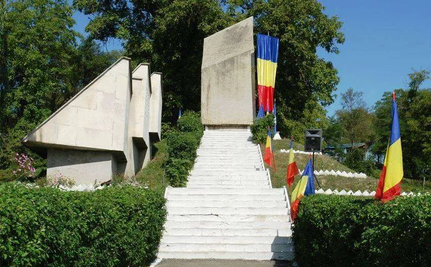 treznea-monument