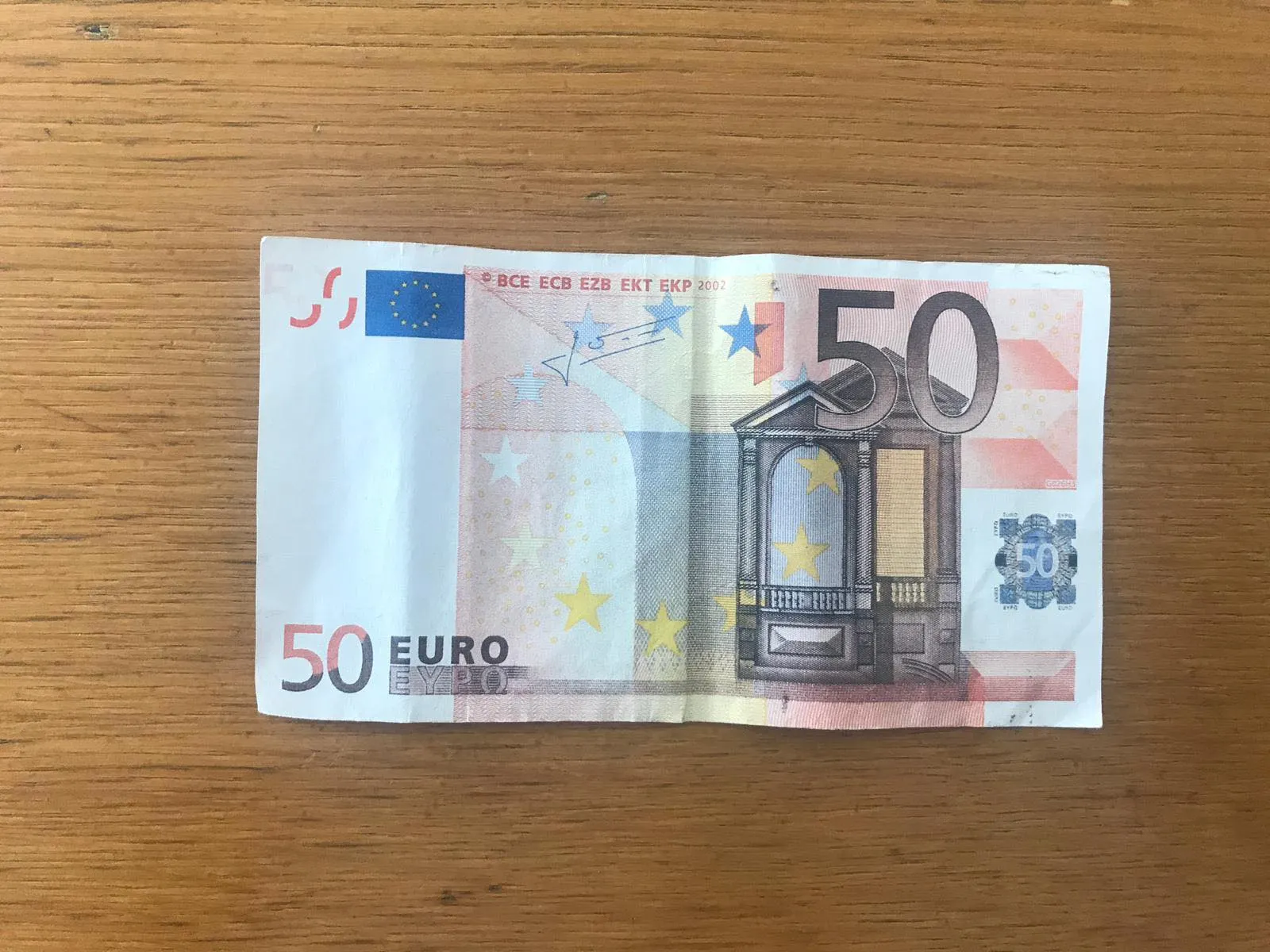 bancnota falsa