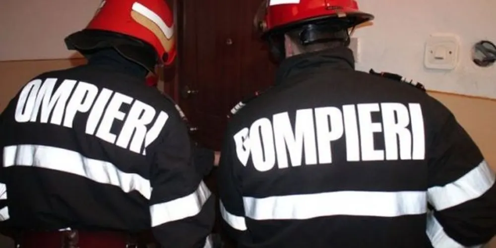 Persoană decedată, descoperită de pompieri într-un apartament din Zalău