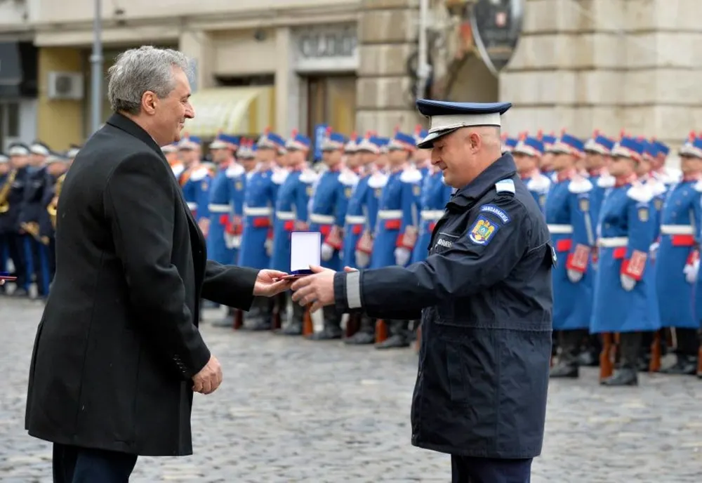 „Emblema de onoare a Ministerului Afacerilor Interne”, acordată unui jandarm din Sălaj