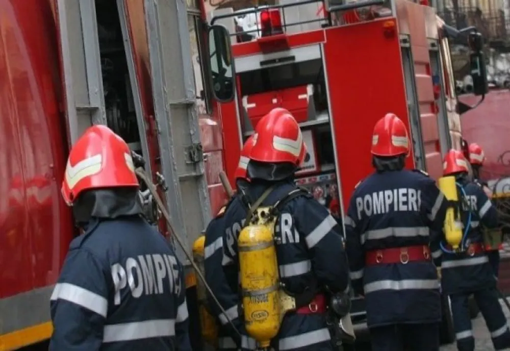 Incendiu în Sighetu Silvaniei. Trei persoane au fost rănite