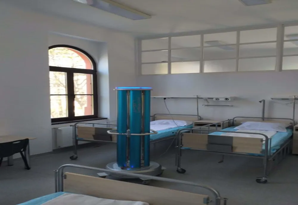 Robot pentru dezinfectarea suprafeţelor din Spitalul Județean de Urgență Zalău