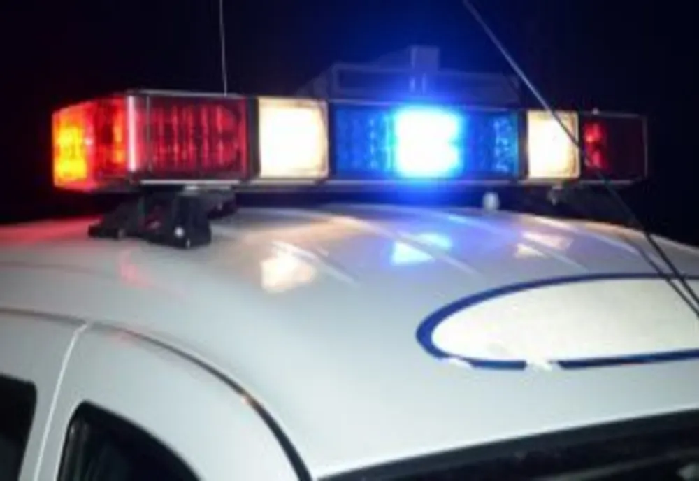 Adolescent, lovit de autoturism, în timp ce traversa strada, în Jibou! Șoferul, beat criță, a fugit de la locul accidentului