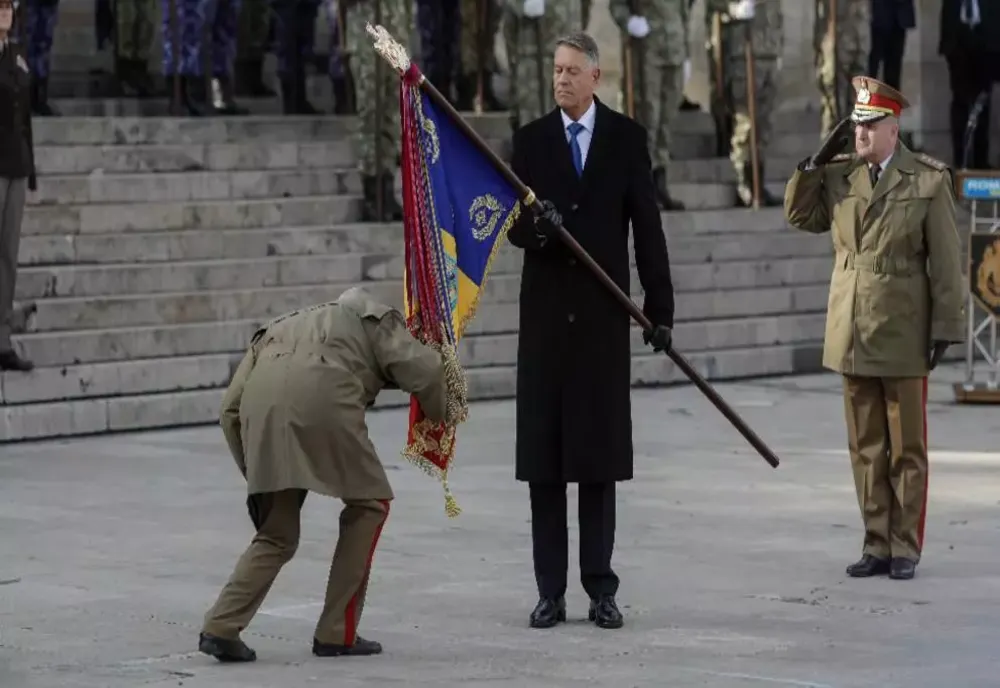 Klaus Iohannis l-a învestit pe noul șef al Statului Major al Apărării - Vlad Gheorghiță - Mesajul transmis de președinte