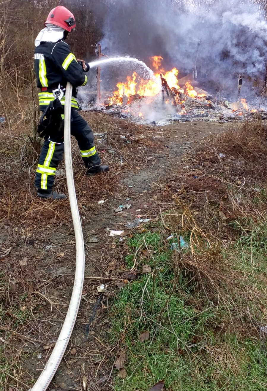 incendiul livada meses