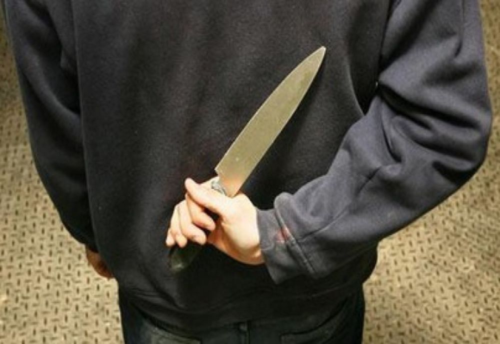 Crimă în stil mafiot, în România. O femeie a plătit doi tineri să-i omoare soţul, un italian de 62 de ani