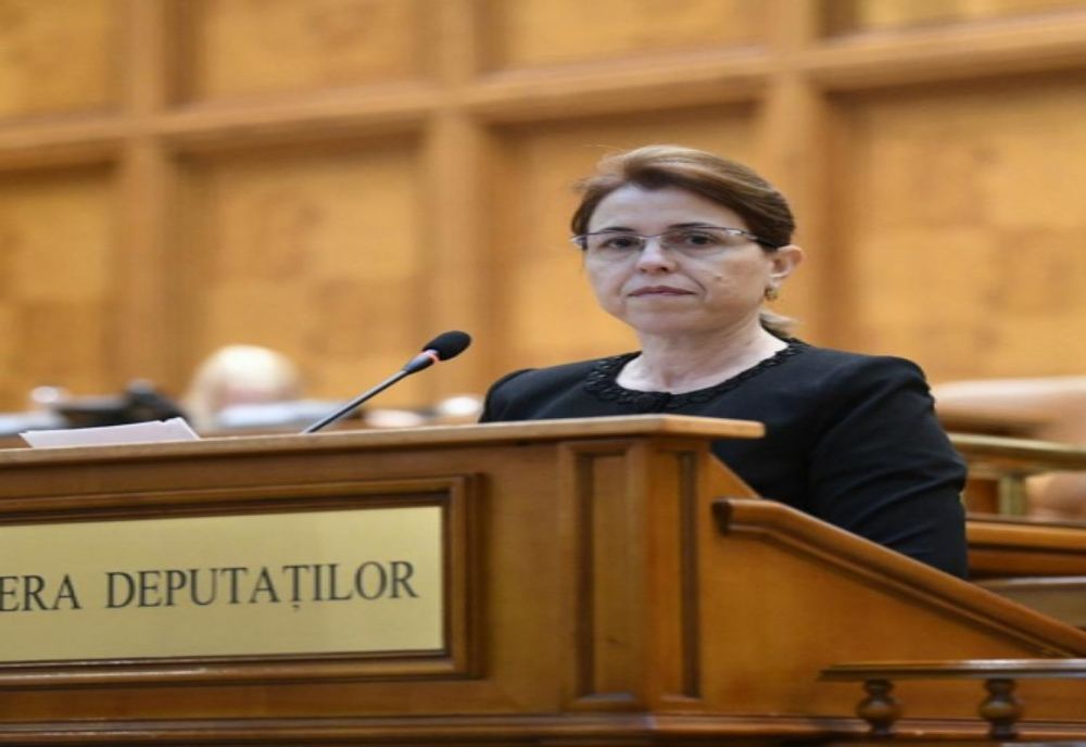 Materiale sanitare de protecție și dezinfectanți din producția internă ajung în spitale