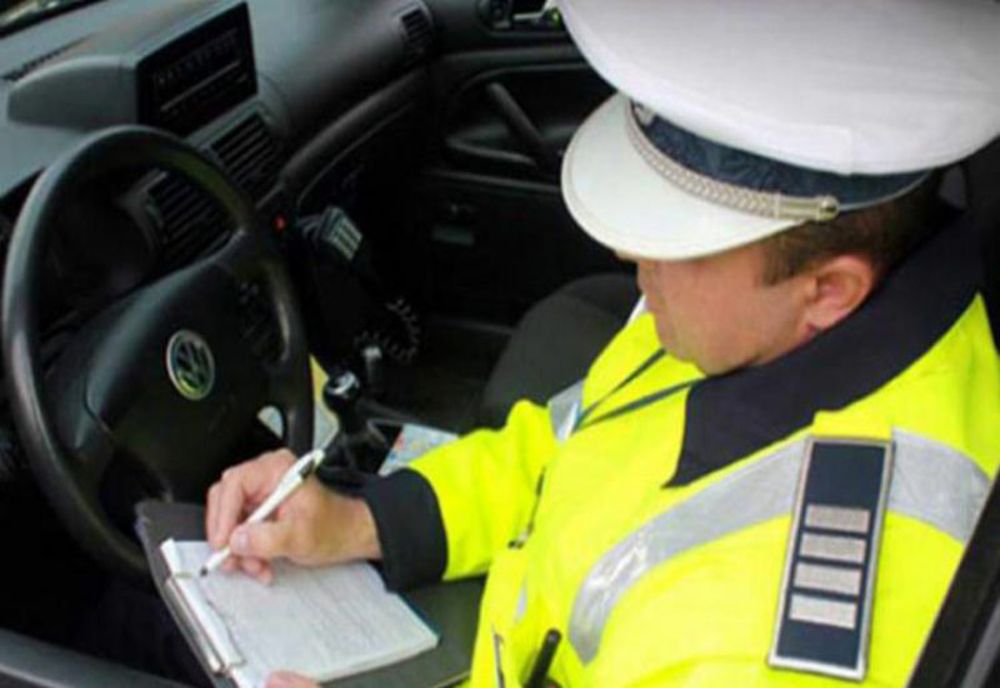 Peste 50 de amenzi, aplicate într-o singură zi d polițiștii din Crasna