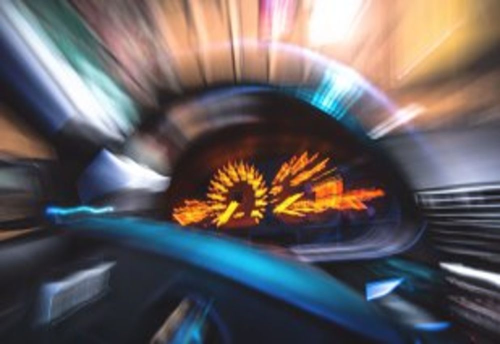 Un tânăr din Sălaj s-a crezut pe pistele de Formula 1! Din cauza vitezei excesive, a rămas fără permis pentru 3 luni