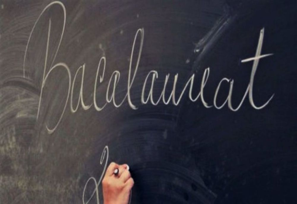 Simularea examenului de Bacalaureat 2022. Elevii susțin luni proba la Limba şi literatura română