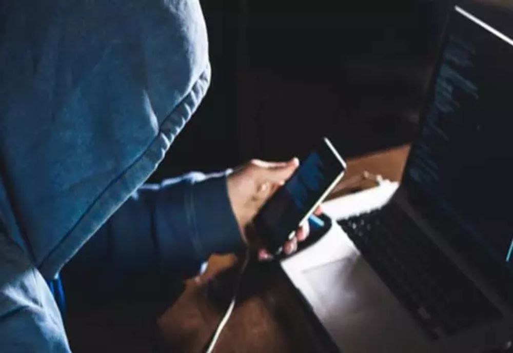 ATENȚIE: A apărut o nouă metodă de înșelăciune pe internet: "Candy"! Mai mulți sălăjeni au rămas fără bani