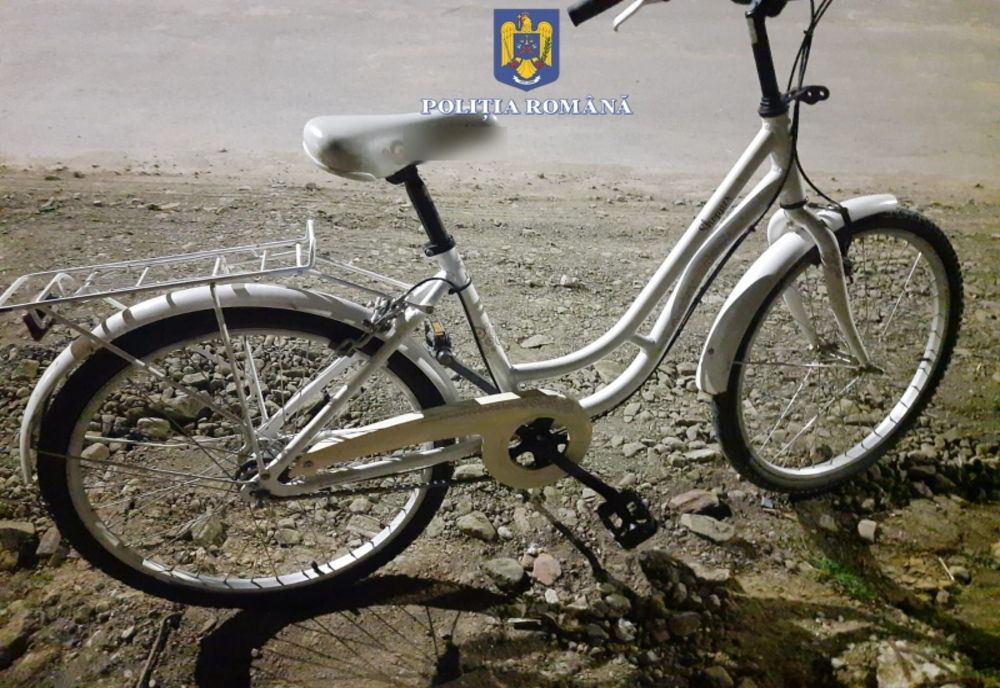 Minor din Zalău, cu dosar penal! A furat 7 biciclete, majoritatea din scări de bloc