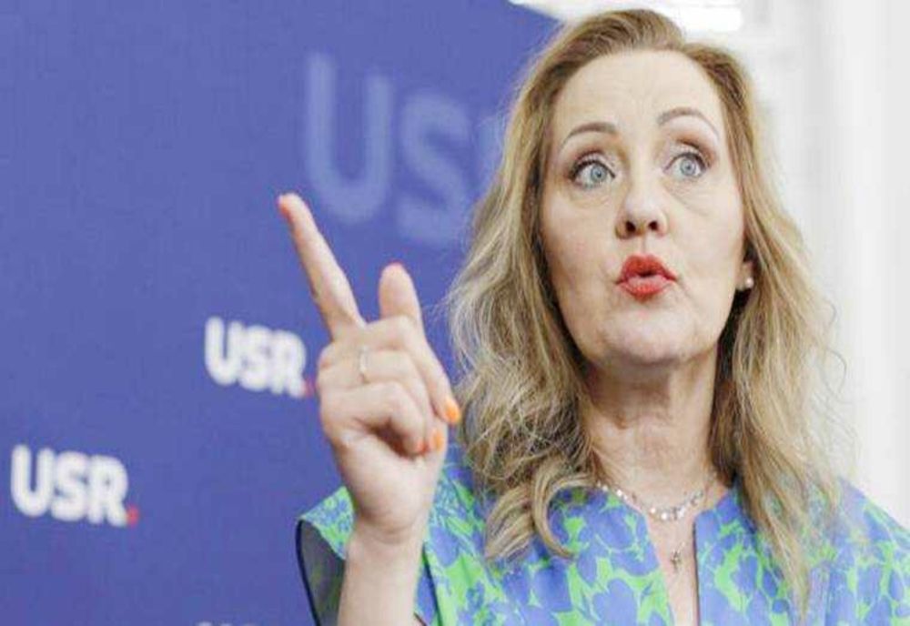 REPLICA USR LA PROPUNEREA LUI NICUȘOR DAN: NU EXISTĂ SCENARIUL RETRAGERII ELENEI LASCONI DIN CURSA PENTRU COTROCENI