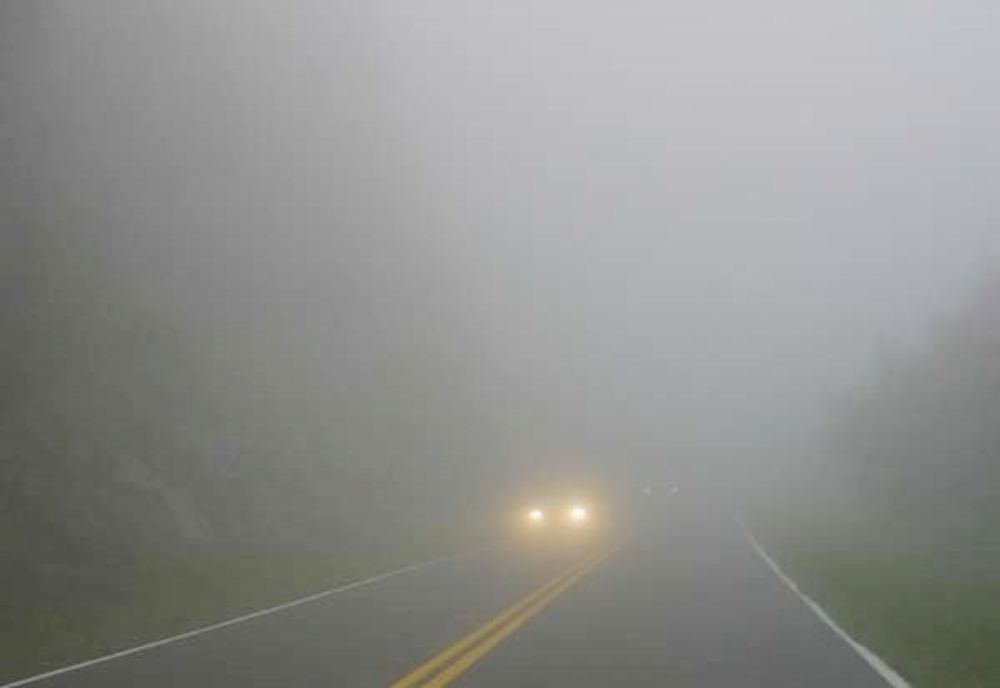 COD GALBEN DE CEAȚĂ. ȘOFERII, SFĂTUIȚI SĂ CIRCULE CU PRUDENȚĂ MAXIMĂ